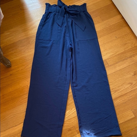 Stylish Navy Women's Trousers - Picture 2 of 3